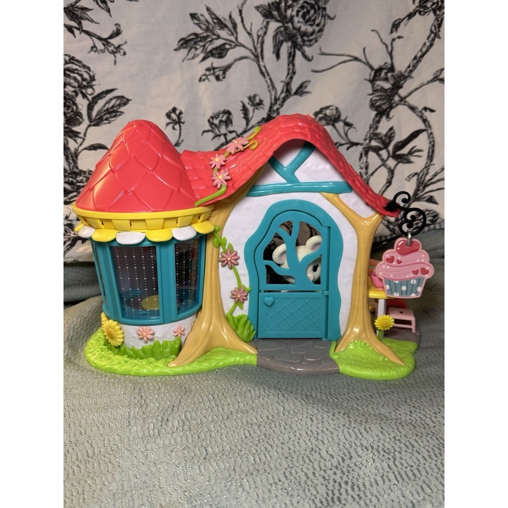Miss Sophie's Bees Teas Pastry Shop Collection Set Used Almost All pieces - Picture 7 of 11